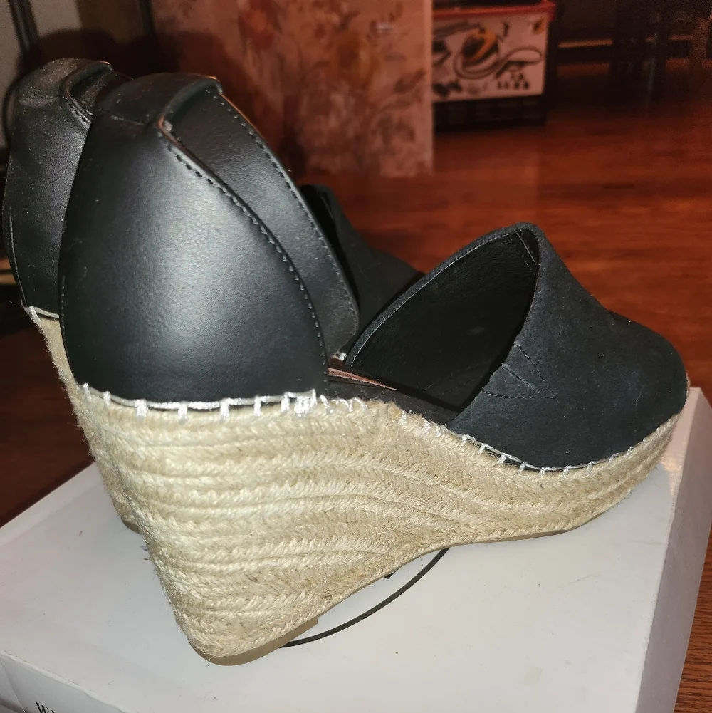 Steve Madden Black Espadrille Wedges - Picture 6 of 8